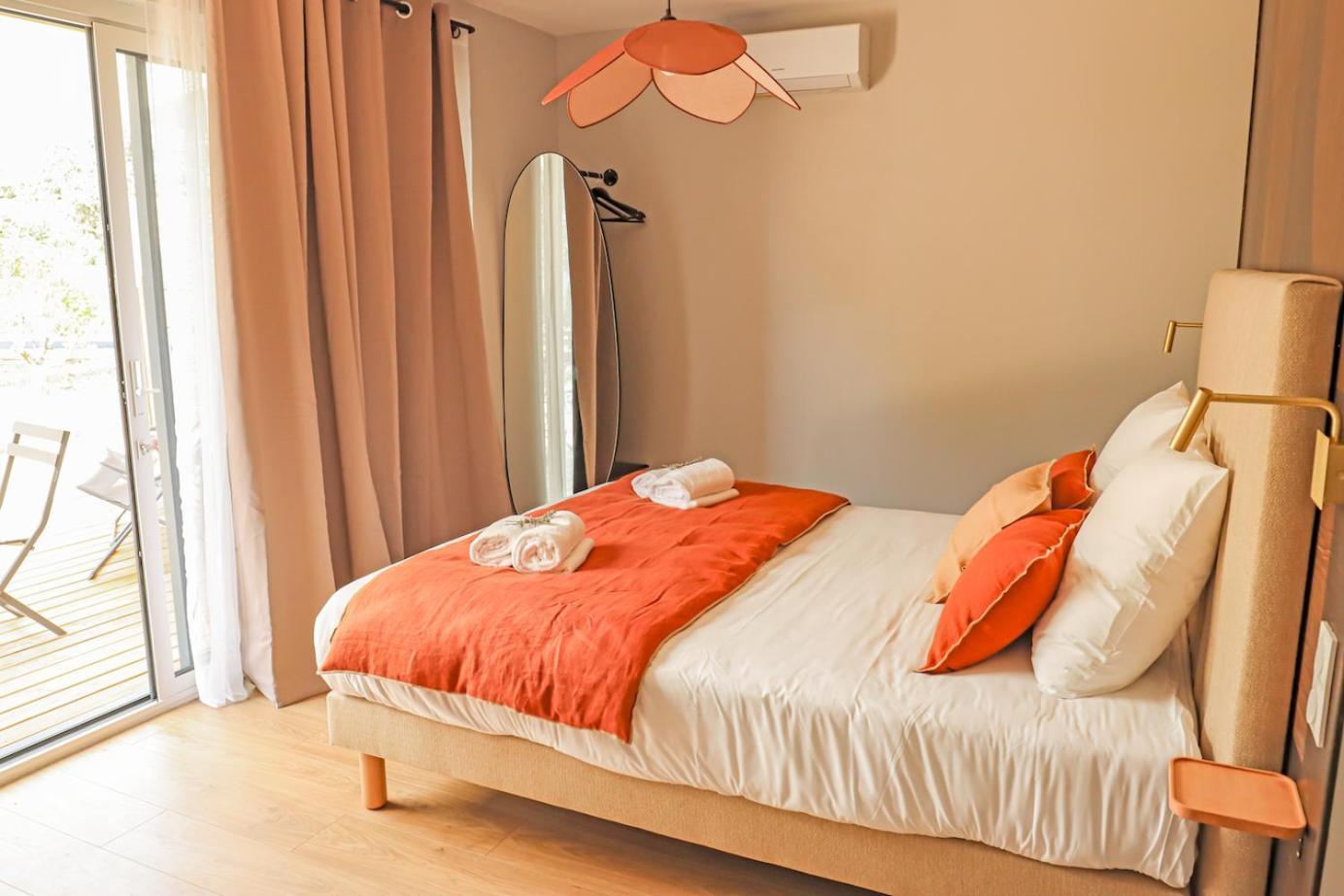 Malves-en-Minervois Les Gites De Laure - L'Eden Romantique, Chambres Hotes, Spa Prive, Couloir De Nage, Adults Only المظهر الخارجي الصورة