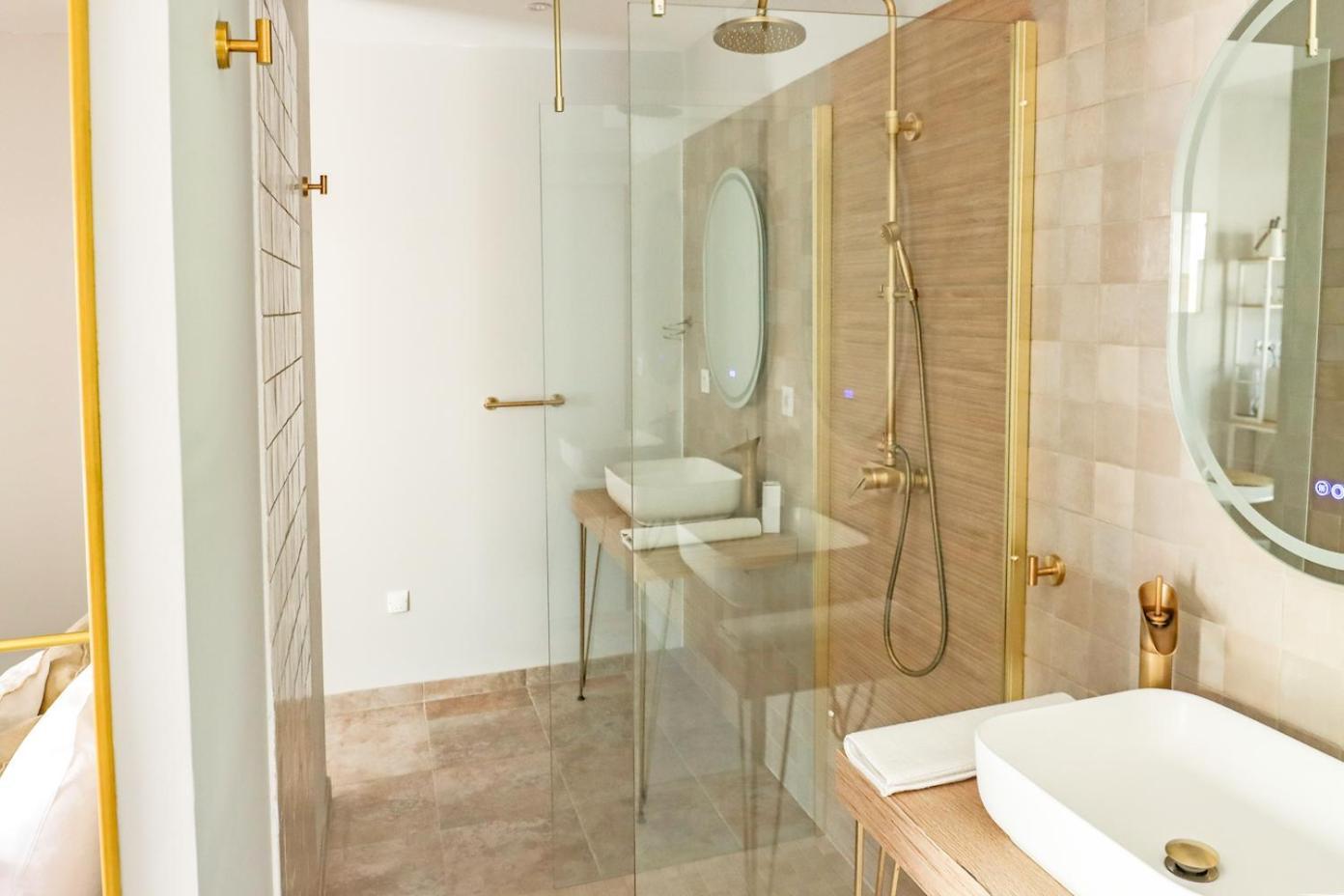 Malves-en-Minervois Les Gites De Laure - L'Eden Romantique, Chambres Hotes, Spa Prive, Couloir De Nage, Adults Only المظهر الخارجي الصورة