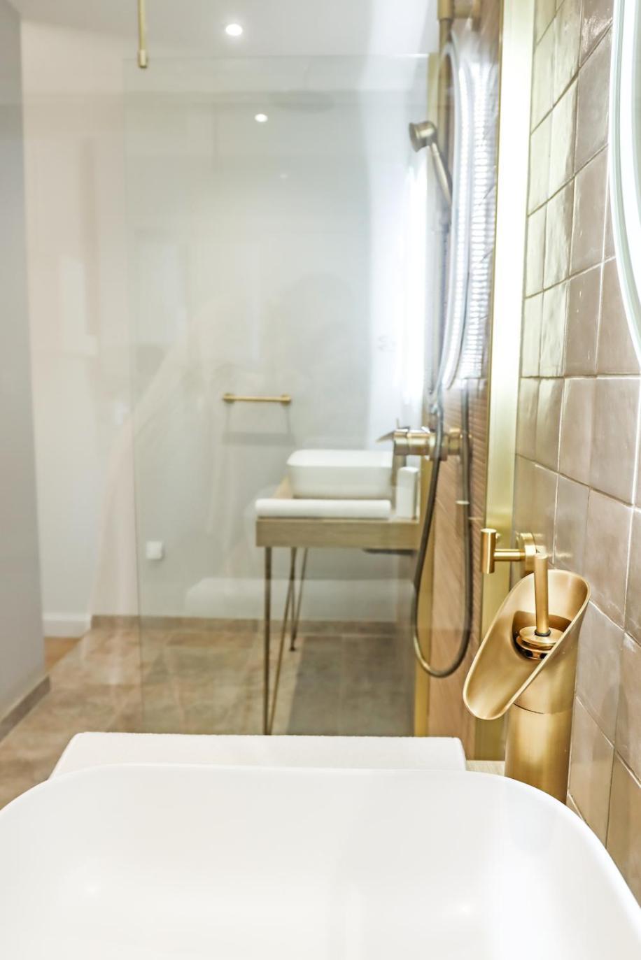 Malves-en-Minervois Les Gites De Laure - L'Eden Romantique, Chambres Hotes, Spa Prive, Couloir De Nage, Adults Only المظهر الخارجي الصورة
